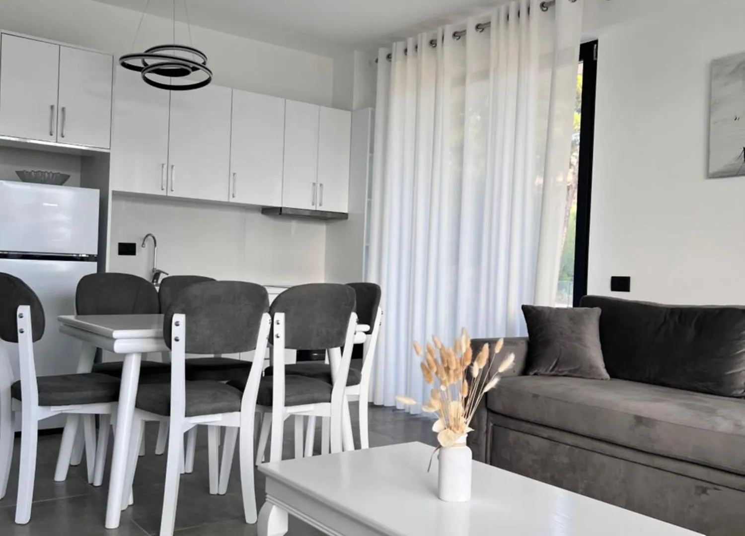 Апартаменты Sonely Apartament Шенджин